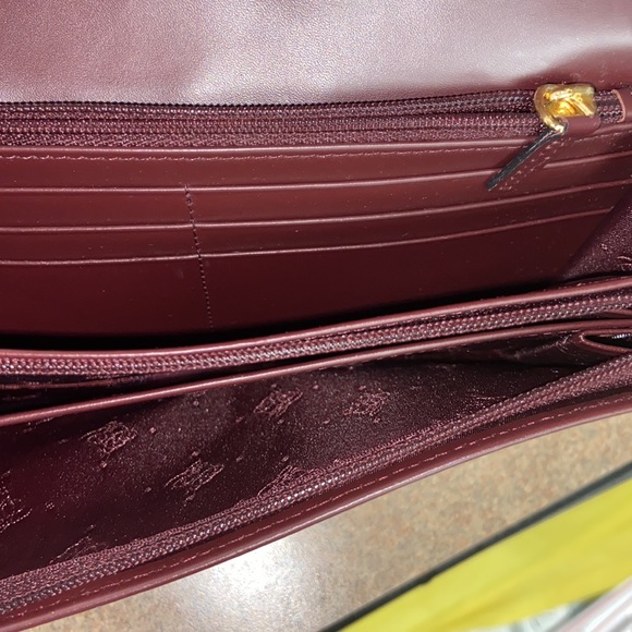 New Louis Quatorze Leather Credit Card Bu-Fold Long Wallet - Picture 9 of 11